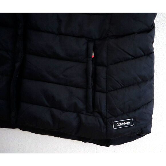 Calvin Klein Women's Sz XL Black Water Repellant Performance Puffer Vest - Picture 6 of 16